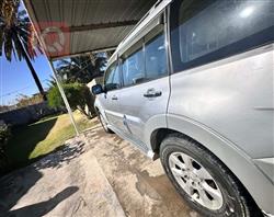 ميتسوبيشي باجيرو